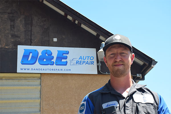 Auto Mechanic | Gallery | D&E Auto Repair